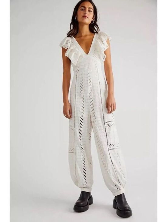Free People Pants - Free People Mikayla White Eyelet Lace Ruffle Jumpsuit Boho Chic Open Back SZ XS